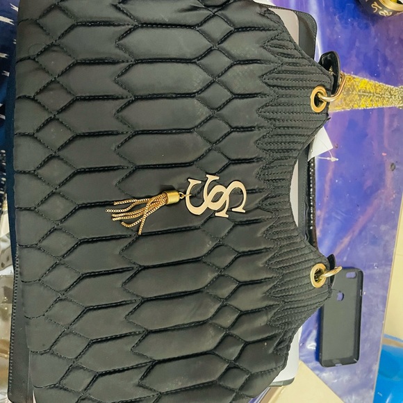 New black handbag purchased in Dubai - Picture 7 of 11